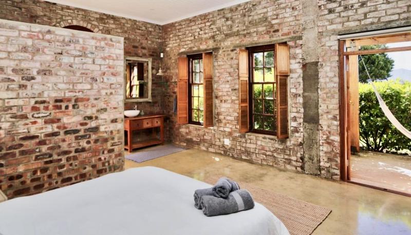 4 Bedroom Property for Sale in Riebeek Kasteel Western Cape